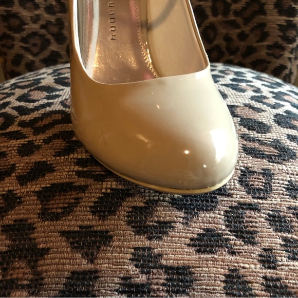 Chinese Laundry Next To Me Pumps - Size 9 - Picture 11 of 16